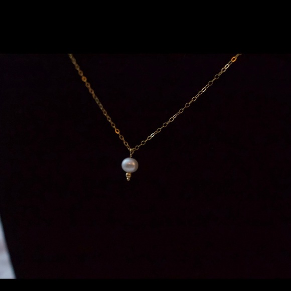 14K (STAMPED) Gold Filled Natural Freshwater Pearl Necklace - Picture 3 of 6